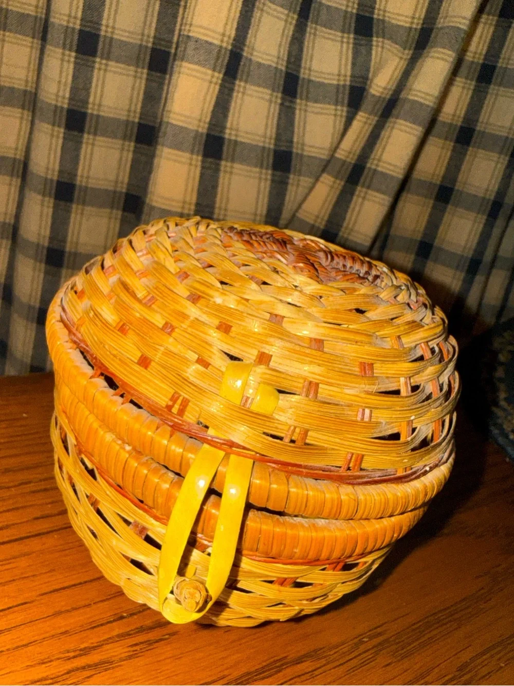 Hong Kong 1970s Woven Round Basket “Purse”